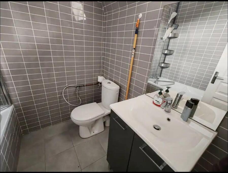 Un Appartement Dans Un Chateau Довиль Экстерьер фото